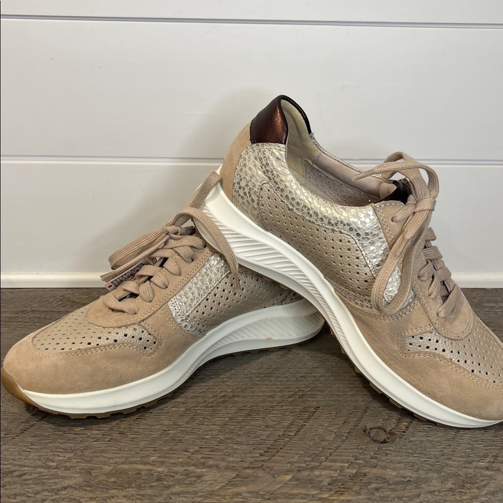 Mephisto Kim Perf Women's Sneaker - Size 7 NWT - Picture 8 of 14